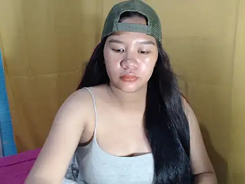 hotsexyreb online show from March 27, 2026, 1:22 am