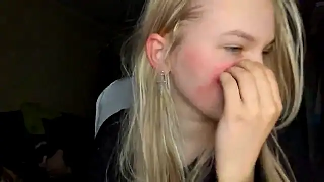 KarinRobertson online show from January 17, 2026, 5:05 pm