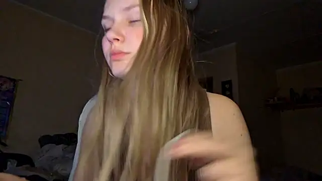 KarinRobertson online show from March 10, 2026, 4:12 pm