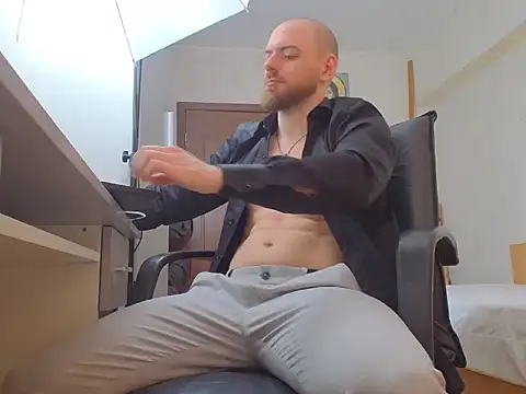 Snapshot of Ryanstone_ chatting on March 16, 2026, 5:44 am Ryanstone online show from March 16, 2026, 5:44 am