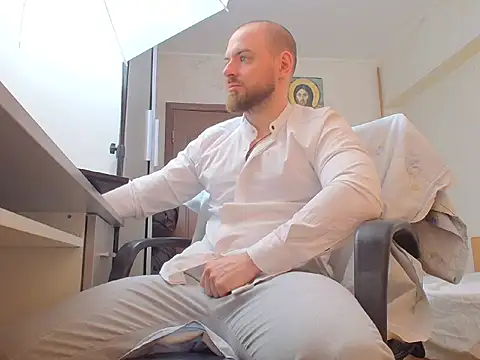 Snapshot of Ryanstone_ chatting on March 21, 2026, 5:56 am Ryanstone online show from March 21, 2026, 5:56 am