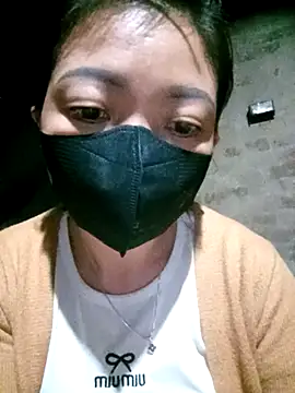 Mami xxx online show from December 4, 2025, 11:13 pm