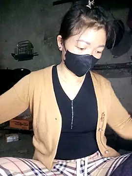 Mami xxx online show from December 13, 2025, 9:53 pm