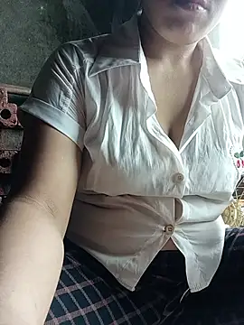 Snapshot of Sara_pusyy chatting on July 2, 2026, 3:45 am Sara pusyy online show from July 2, 2026, 3:45 am