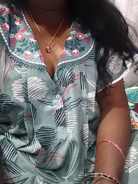 hyd couple7878 online show from January 8, 2026, 8:49 am