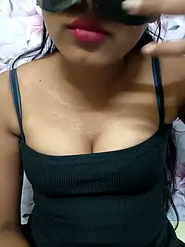 Snapshot of NaughtyAngelcam2 chatting on November 5, 2025, 3:45 pm NaughtyAngelcam2 online show from November 5, 2025, 3:45 pm