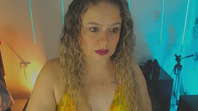 katjohanna online show from April 27, 2026, 4:43 am