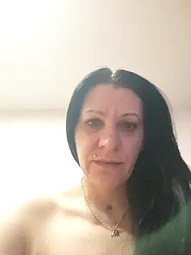 Snapshot of SugarDiamonds chatting on February 7, 2025, 7:50 am SugarDiamonds online show from February 7, 2025, 7:50 am