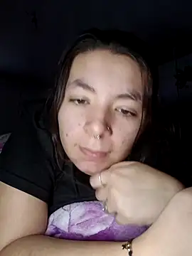 Snapshot of Baby_Myla chatting on November 8, 2025, 8:18 pm Baby Myla online show from November 8, 2025, 8:18 pm