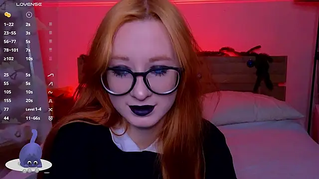 WICKEDEMBER online show from December 19, 2025, 1:34 am