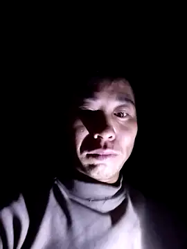 Snapshot of Kevin-n chatting on November 3, 2025, 9:38 pm Kevin-n online show from November 3, 2025, 9:38 pm