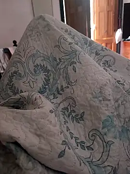 Snapshot of YostinAndSabri chatting on November 30, 2025, 11:58 am YostinAndSabri online show from November 30, 2025, 11:58 am