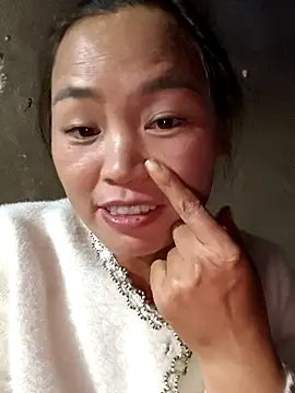 Snapshot of Hkimcuong chatting on November 3, 2025, 8:26 am Hkimcuong online show from November 3, 2025, 8:26 am