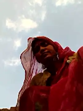 Jooli cuty online show from February 22, 2026, 1:51 am