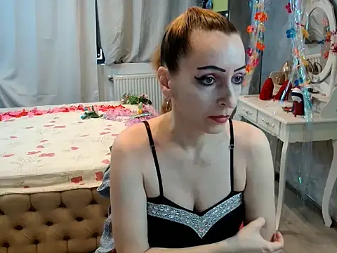 AnneDevrim online show from March 11, 2026, 6:41 am