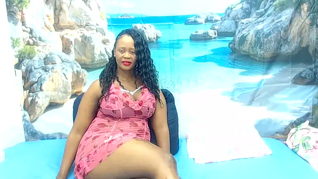 AUGUSTBLOOMxx online show from April 25, 2026, 4:37 am