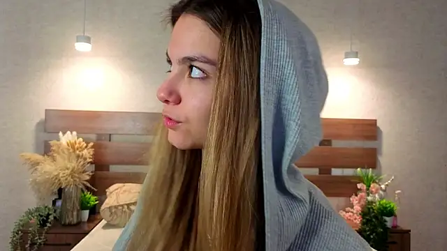 MargieDavidson online show from February 5, 2026, 8:41 am