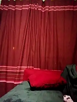 SEXIEBOOTY37 online show from November 5, 2025, 10:43 pm
