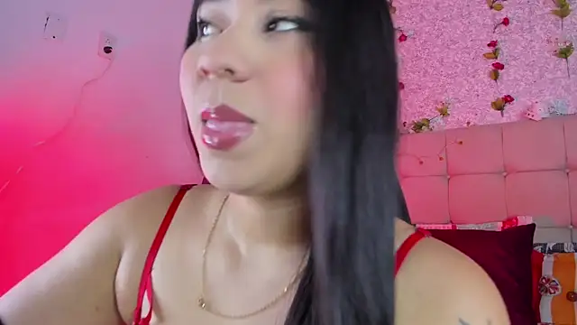 Snapshot of Samantha_KateXXX chatting on November 6, 2025, 7:15 pm Samantha KateXXX online show from November 6, 2025, 7:15 pm