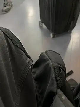 Snapshot of paaaaz66 chatting on November 3, 2025, 5:03 pm paaaaz66 online show from November 3, 2025, 5:03 pm