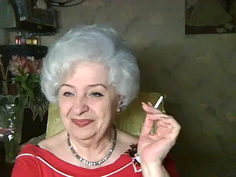 ValeriaKroww online show from May 14, 2026, 4:36 pm