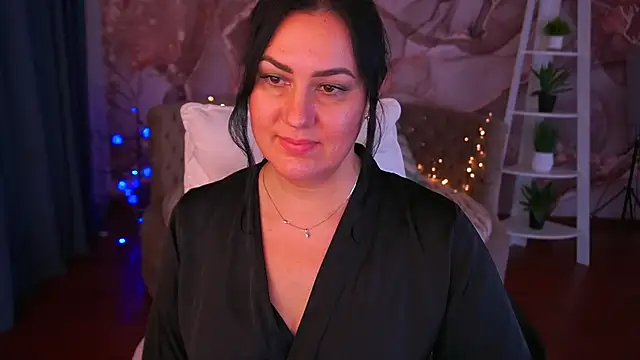 VelvetLuck online show from November 17, 2025, 5:08 pm