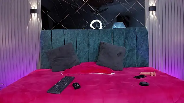 Bella Riverss online show from February 18, 2026, 7:10 pm