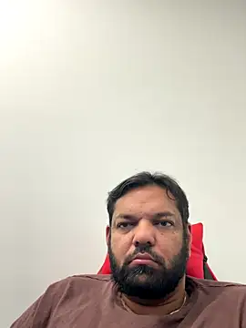 Snapshot of gino32582 chatting on November 4, 2025, 7:24 pm gino32582 online show from November 4, 2025, 7:24 pm