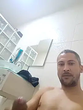 Arrombador20 online show from April 22, 2026, 3:53 am