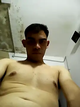 Snapshot of Brium23 chatting on November 5, 2025, 1:49 am Brium23 online show from November 5, 2025, 1:49 am