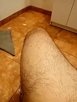 Snapshot of Brium23 chatting on November 6, 2025, 2:01 am Brium23 online show from November 6, 2025, 2:01 am