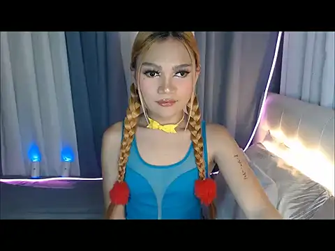 Snapshot of Tsfoxyangelx chatting on November 22, 2025, 9:03 pm Tsfoxyangelx online show from November 22, 2025, 9:03 pm