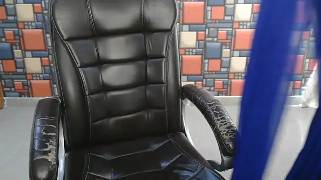 Yanshi55 online show from March 24, 2026, 4:28 am