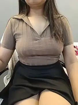 Snapshot of Nikkify chatting on July 12, 2026, 5:26 pm Nikkify online show from July 12, 2026, 5:26 pm