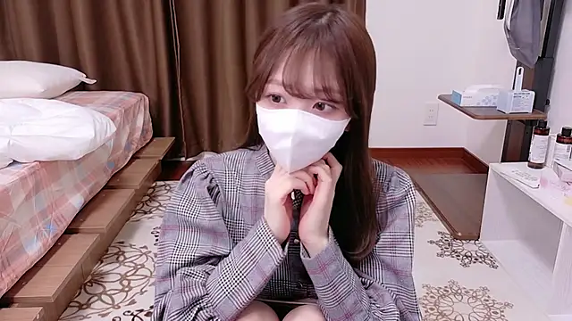 -aotan- online show from November 13, 2025, 9:52 am