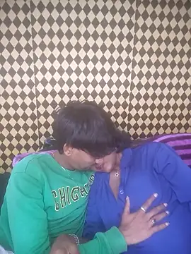 Freakingromance online show from March 18, 2026, 8:39 am