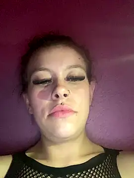 Snapshot of letty125 chatting on November 8, 2025, 11:47 pm letty125 online show from November 8, 2025, 11:47 pm