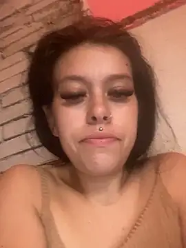 Snapshot of letty125 chatting on November 10, 2025, 11:53 am letty125 online show from November 10, 2025, 11:53 am