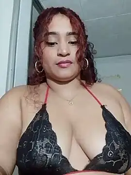 alana-silva online show from May 24, 2026, 2:38 am