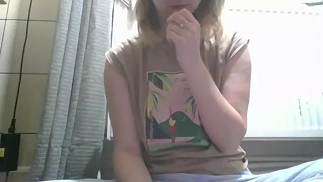 dirty sasha00 online show from May 2, 2026, 2:38 am