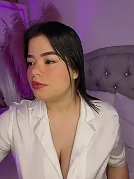 Snapshot of annie__20 chatting on May 9, 2026, 11:04 am annie 20 online show from May 9, 2026, 11:04 am