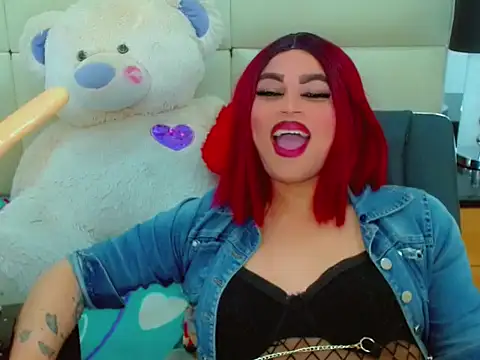 NharaBigCock online show from May 8, 2026, 7:41 pm