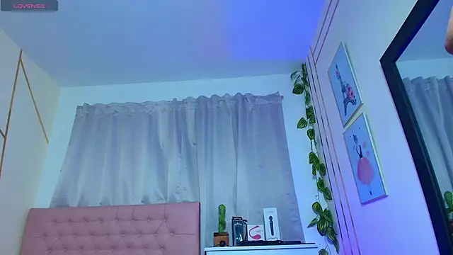 Lulu swarts online show from December 14, 2025, 3:34 am