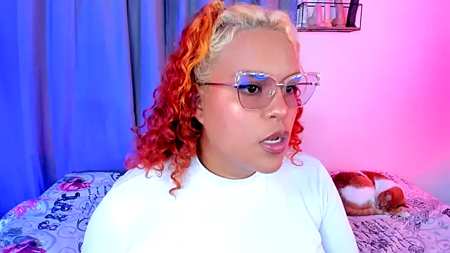 alejaa curvy online show from February 11, 2026, 8:14 pm