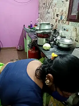 savithasree online show from December 19, 2025, 4:36 pm