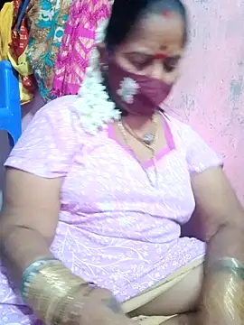 Snapshot of savithasree chatting on May 18, 2026, 4:35 pm savithasree online show from May 18, 2026, 4:35 pm
