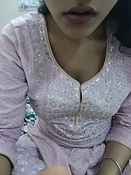 Snapshot of simran_patel chatting on February 19, 2026, 10:22 am simran patel online show from February 19, 2026, 10:22 am