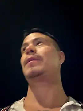 Snapshot of RaySullivan chatting on November 17, 2025, 4:40 am RaySullivan online show from November 17, 2025, 4:40 am