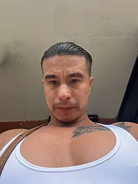 Snapshot of RaySullivan chatting on February 14, 2026, 4:04 pm RaySullivan online show from February 14, 2026, 4:04 pm