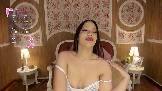 LucieLace online show from January 14, 2026, 12:11 pm